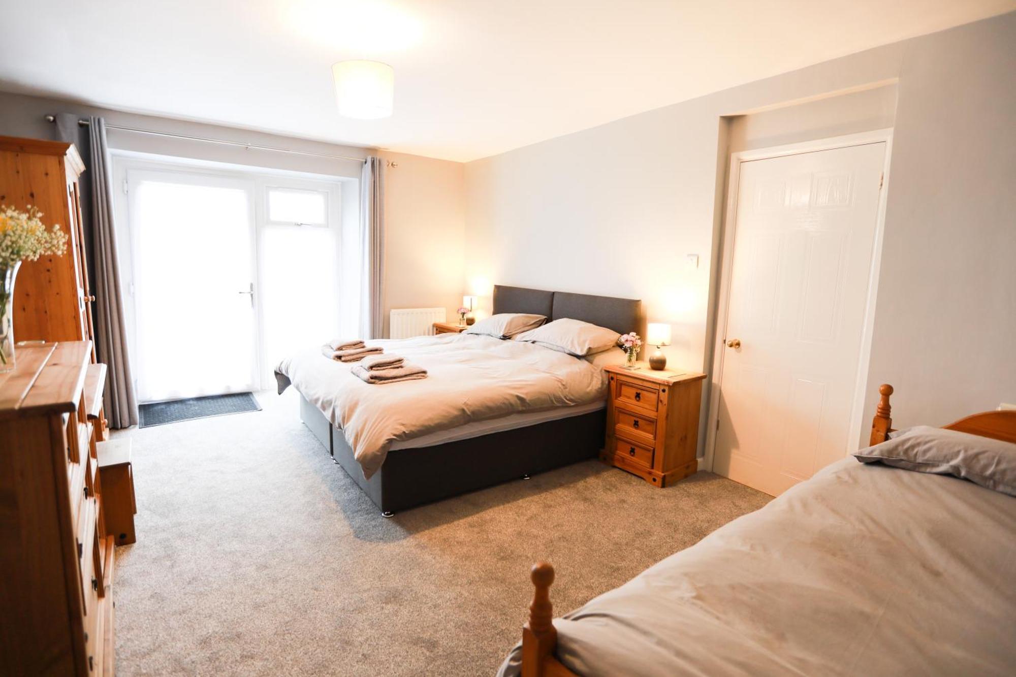 Ferienwohnung Woodside Ash Hot Tub & Pool Bideford Exterior foto
